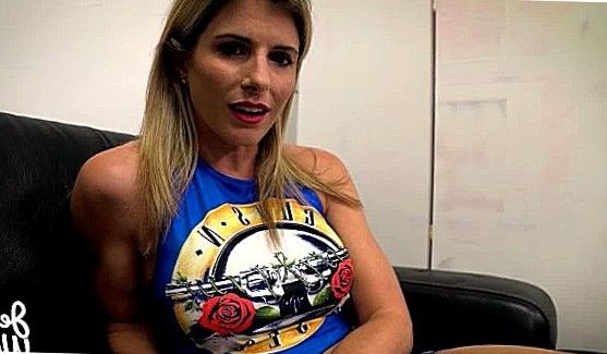 La Comptable du Garage, порно видео