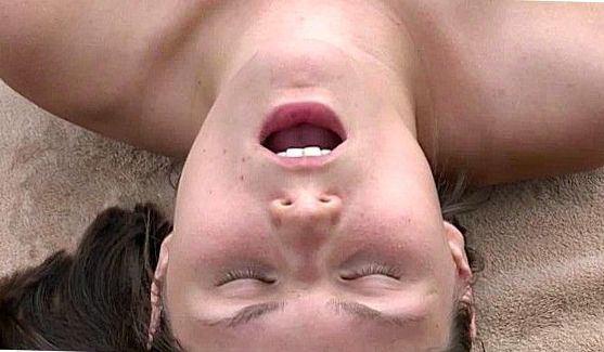 Her cunt drips with desire, порно видео